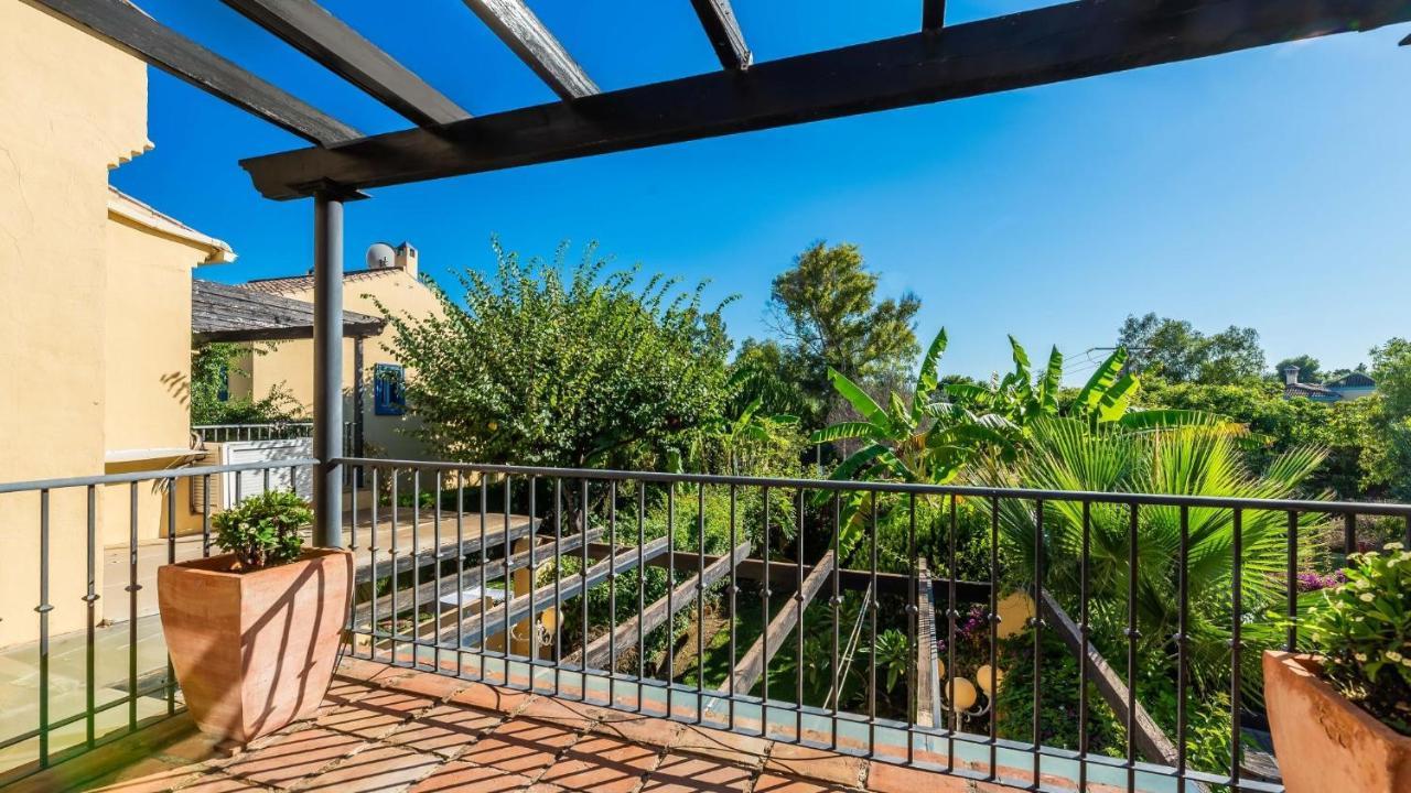 Dream Villa Front Beach Puerto Banus Marbella Exterior photo